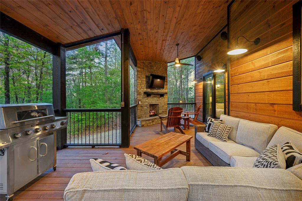 967 Catfish Bay Property Photo 44