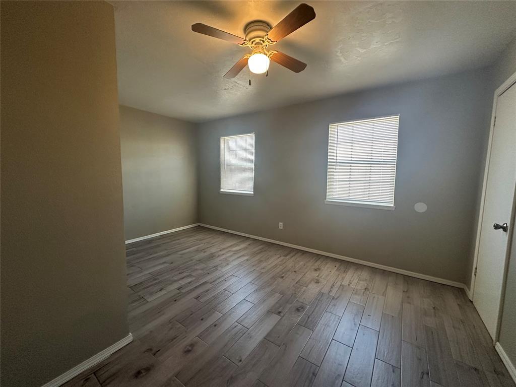 1235147 Property Photo 6