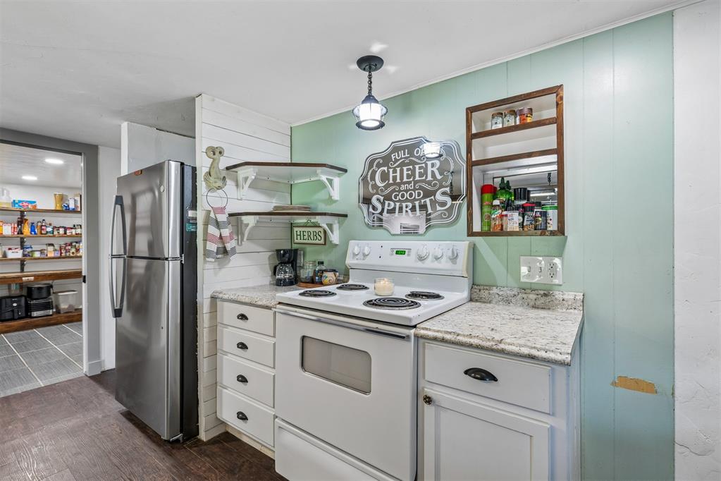 12720 Banner Road Property Photo 10