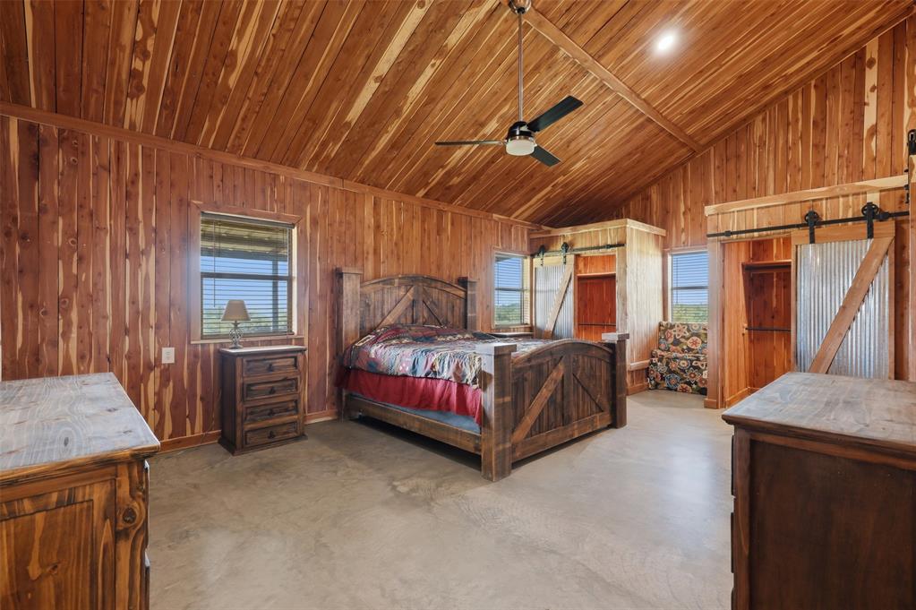793 County Road 1470 Property Photo 3