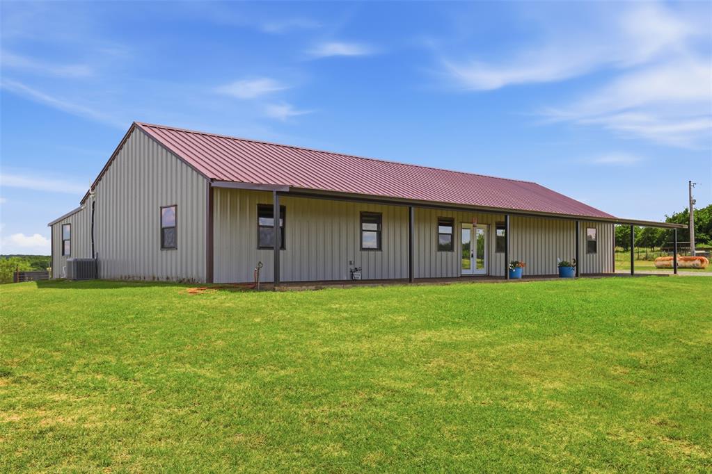 793 County Road 1470 Property Photo 6