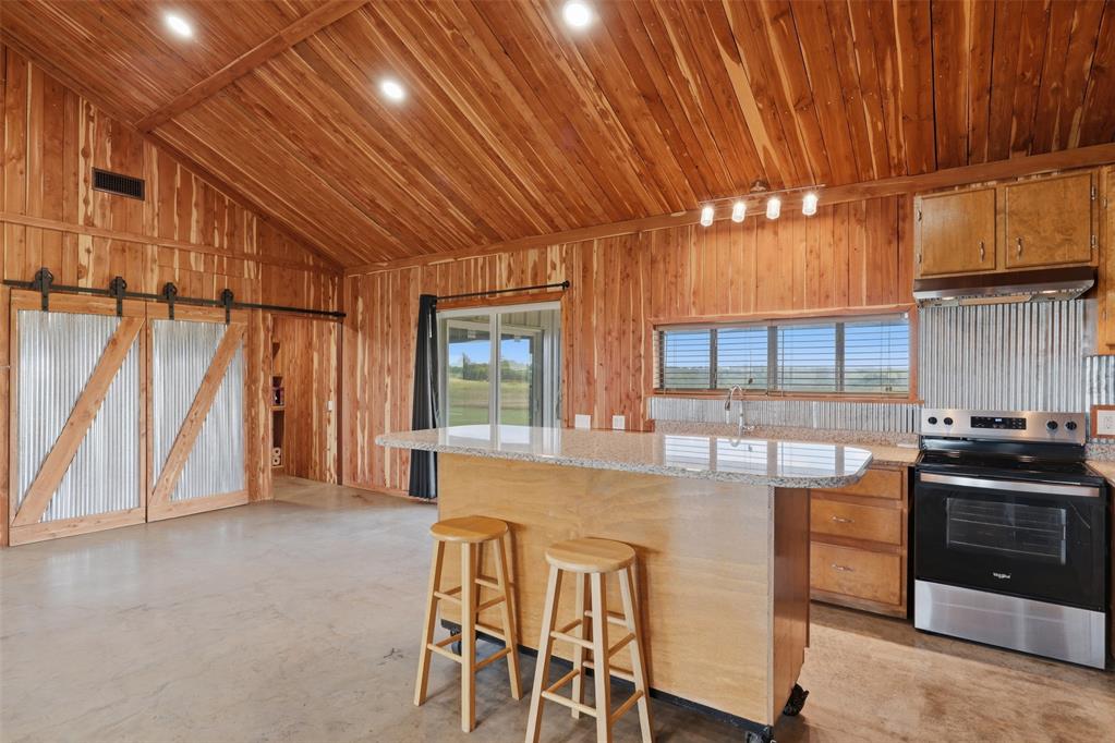 793 County Road 1470 Property Photo 13