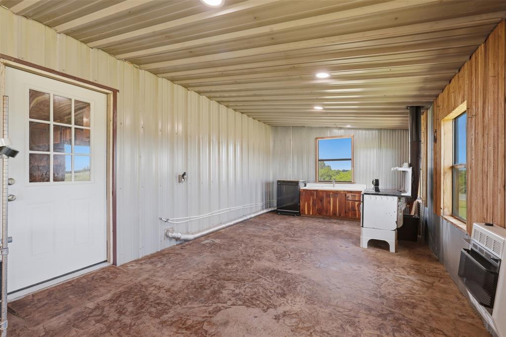 793 County Road 1470 Property Photo 34