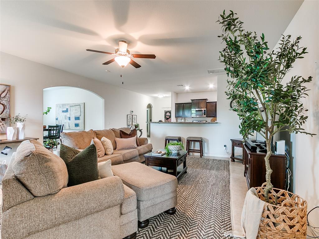 3208 Brookstone Lakes Drive Property Photo 4