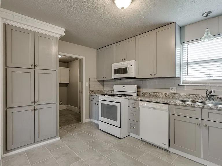 641 Sw 15th Street Property Photo 11