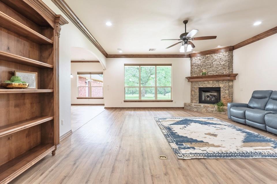 5470 N Bryan Avenue Property Photo 5