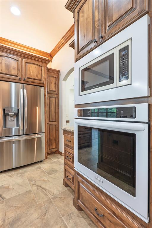 5470 N Bryan Avenue Property Photo 13