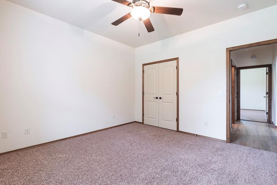 5470 N Bryan Avenue Property Photo 27