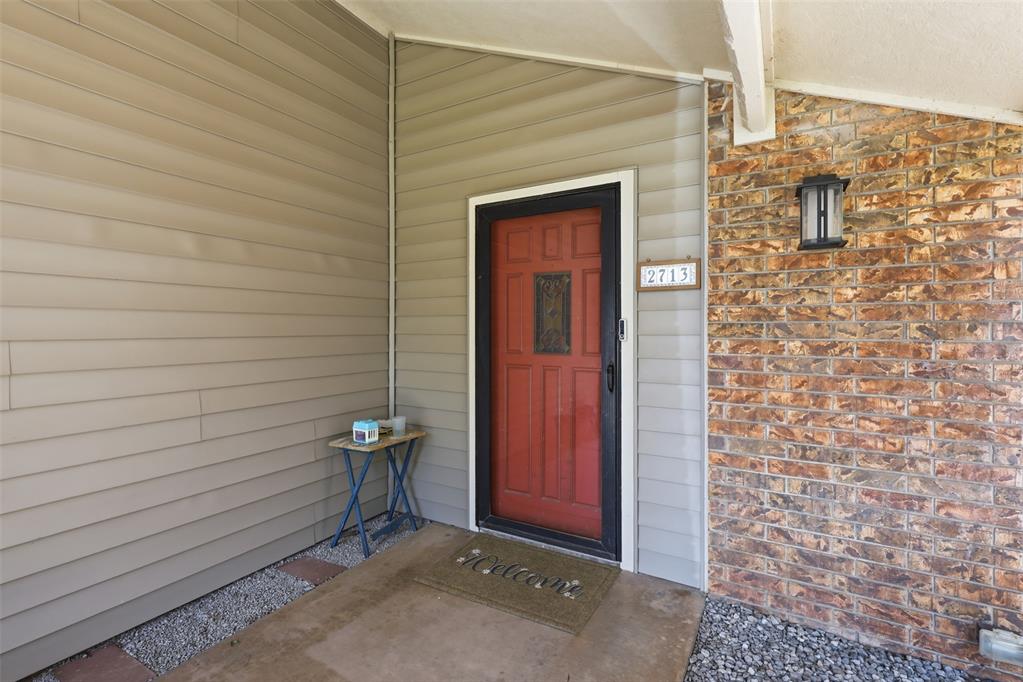 2713 Haystack Lane Property Photo 5