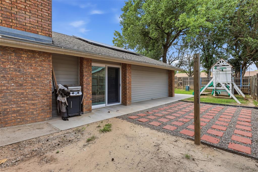 2713 Haystack Lane Property Photo 35
