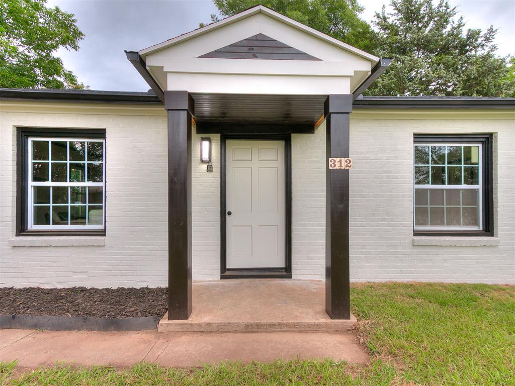 312 N Base Avenue Property Photo 3