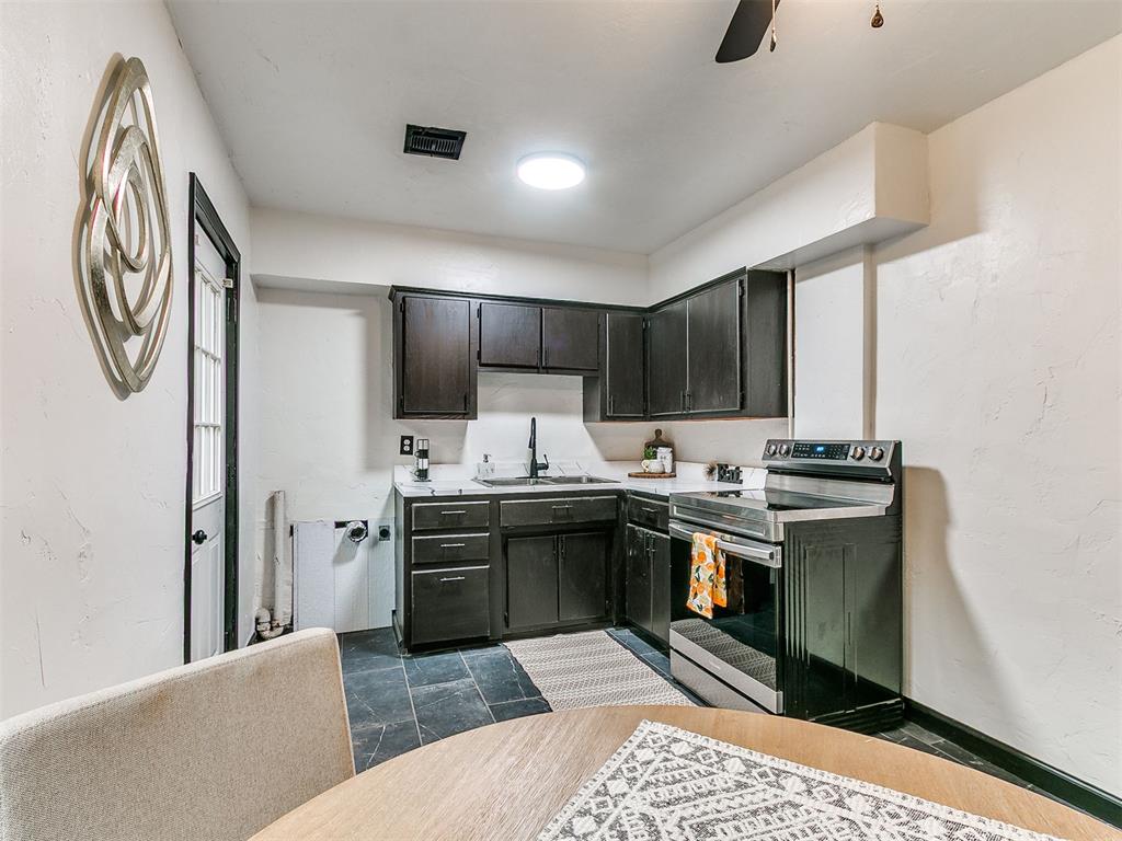 312 N Base Avenue Property Photo 13