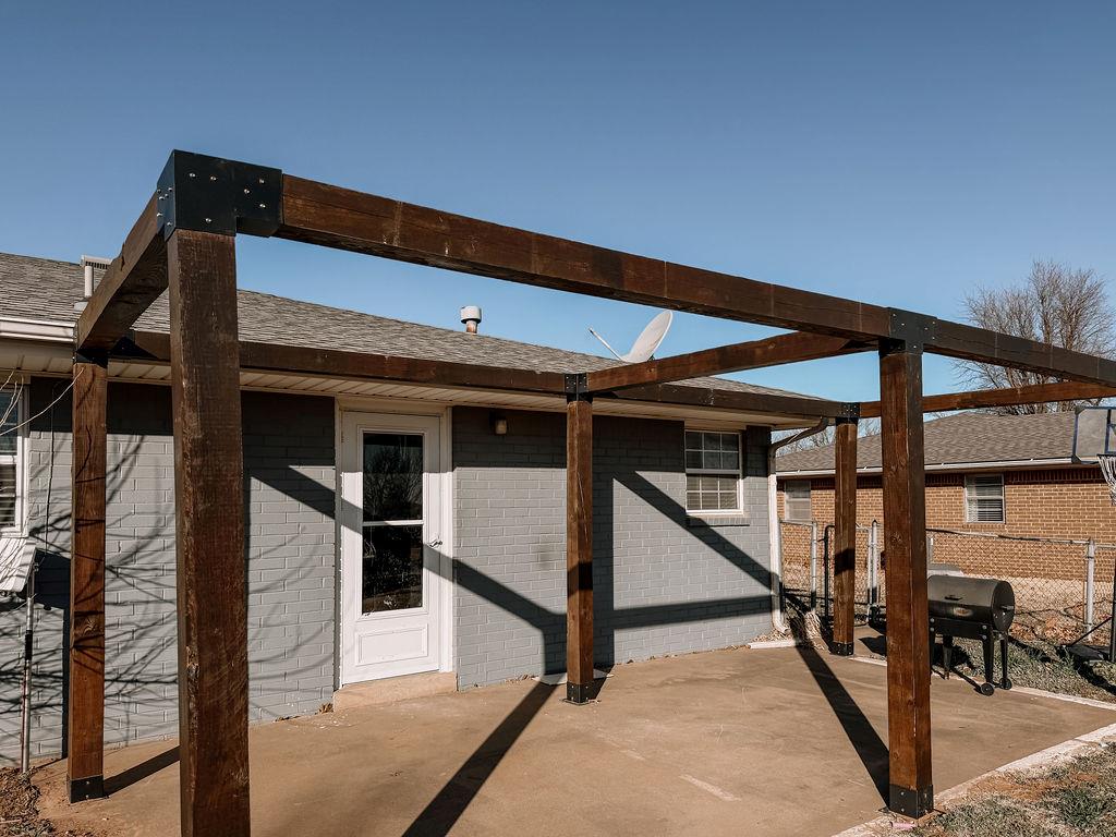 721 N Marion Avenue Property Photo 29