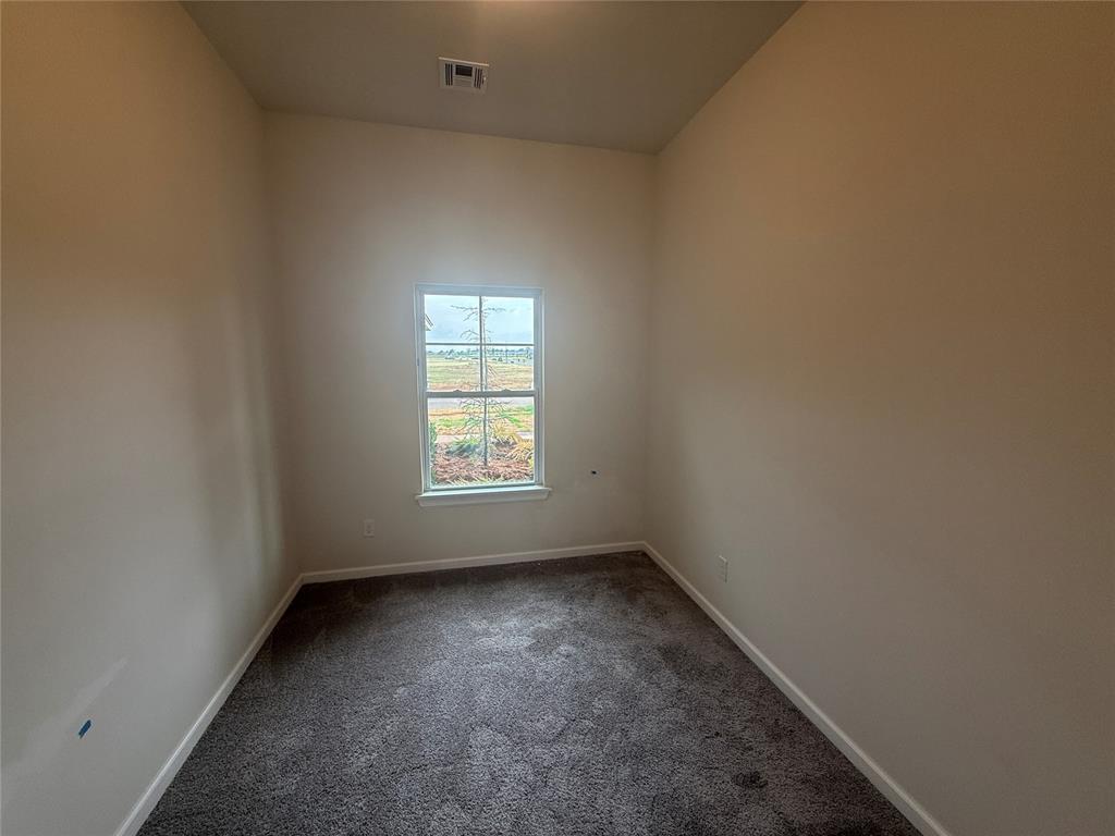 7620 Windstone Drive Property Photo 4