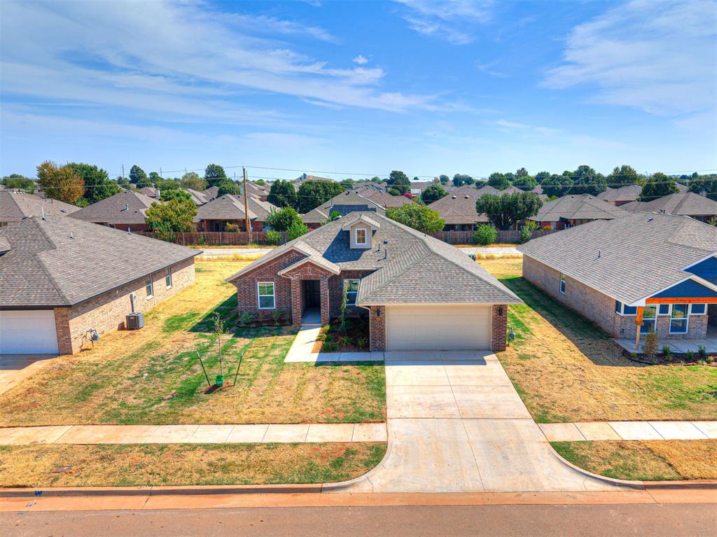 7620 Windstone Drive Property Photo 4