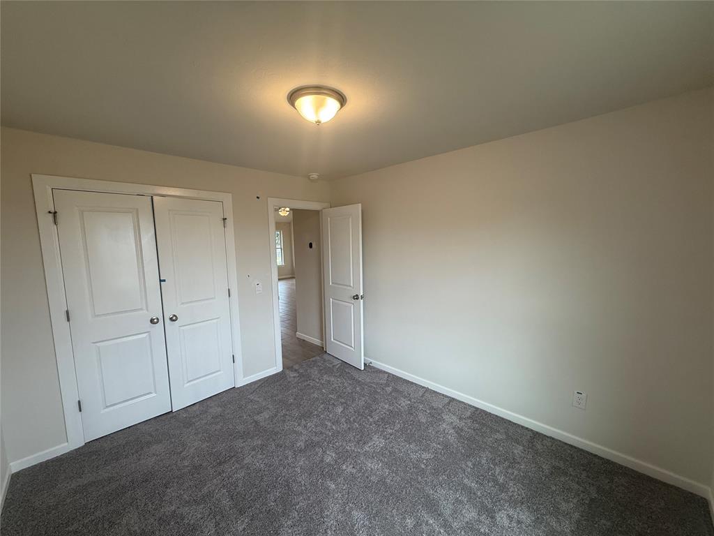 7620 Windstone Drive Property Photo 11
