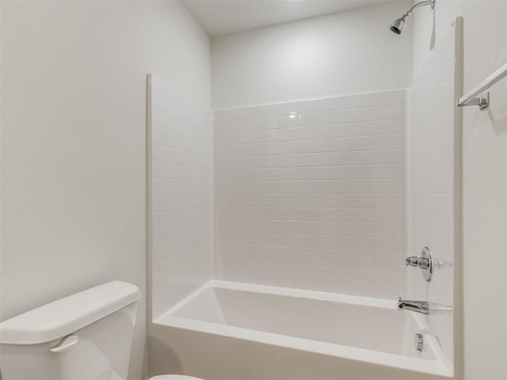 917 Hazy Brook Circle Property Photo 24
