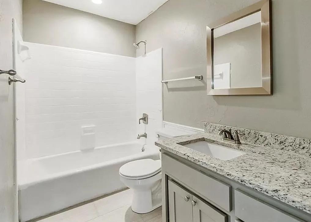 11008 Springhollow Road Property Photo 40