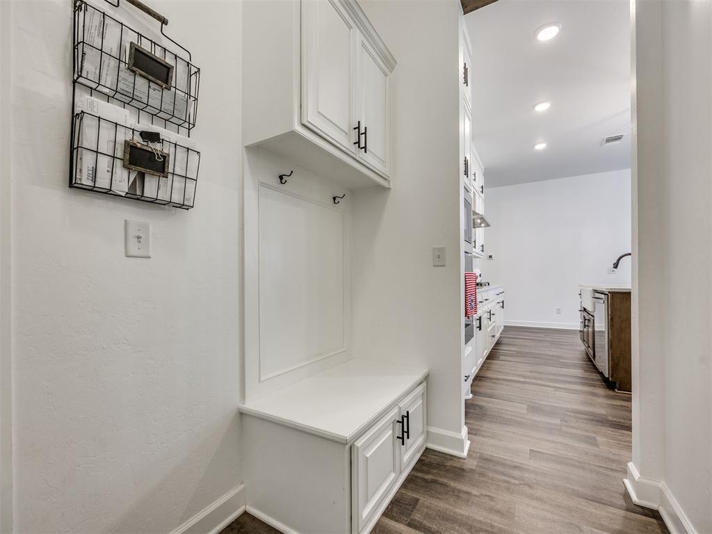 16009 Bison Drive Property Photo 24