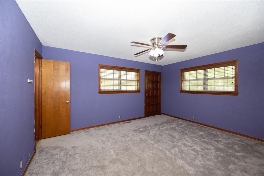 1020 S Rose Avenue Property Photo 17