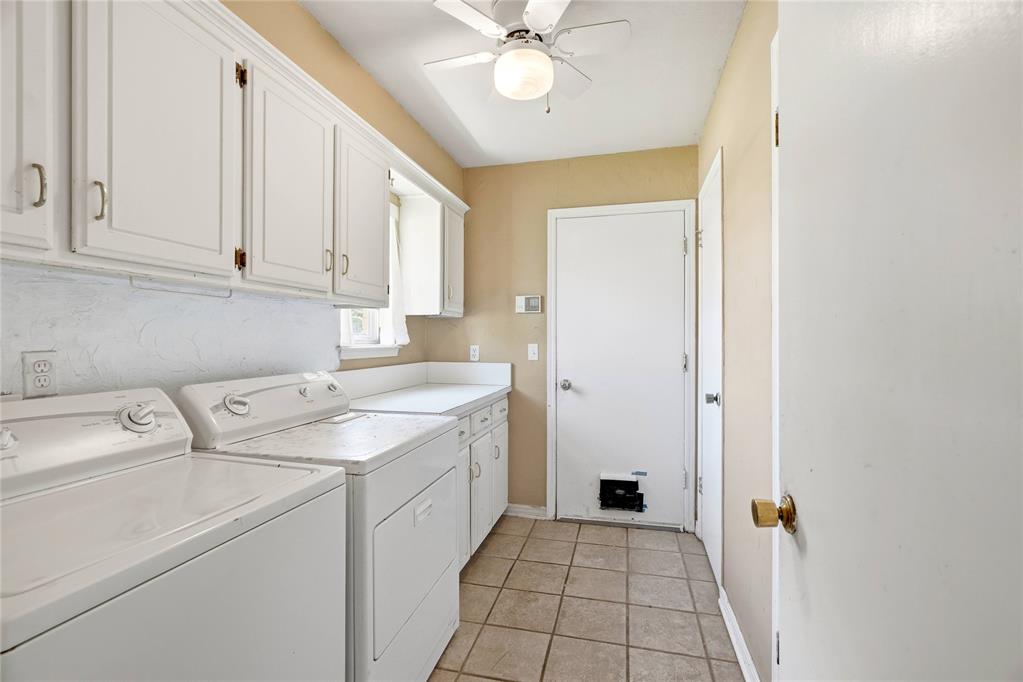 8900 Lansbrook Lane Property Photo 18