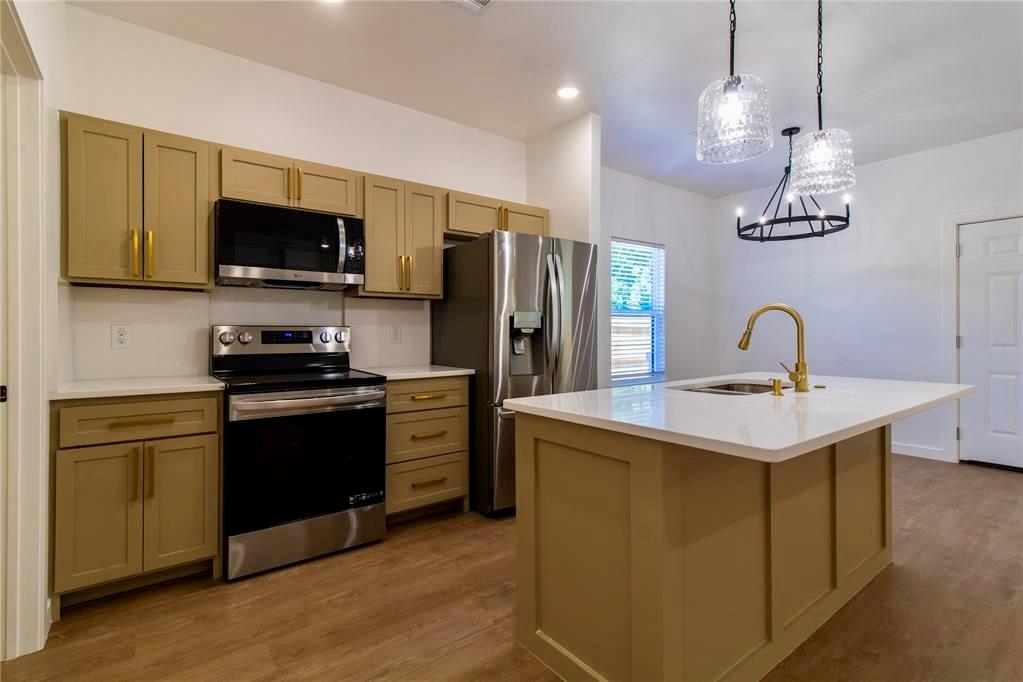 4212 N Shadybrook Drive Property Photo 18