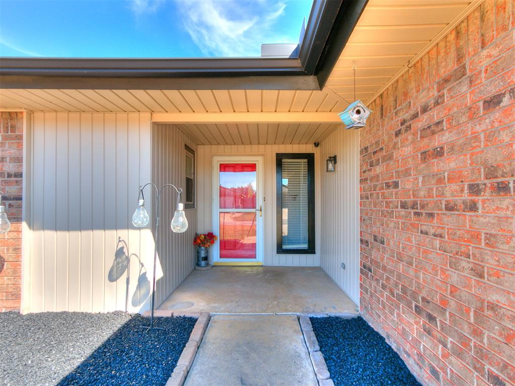 11 Concord Boulevard Property Photo 2