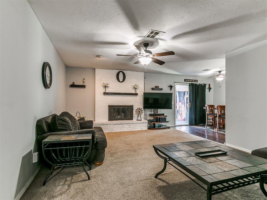 11 Concord Boulevard Property Photo 6