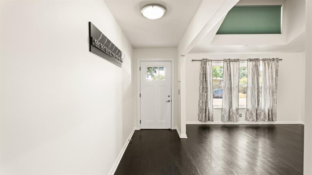 6504 N Omaha Avenue Property Photo 7