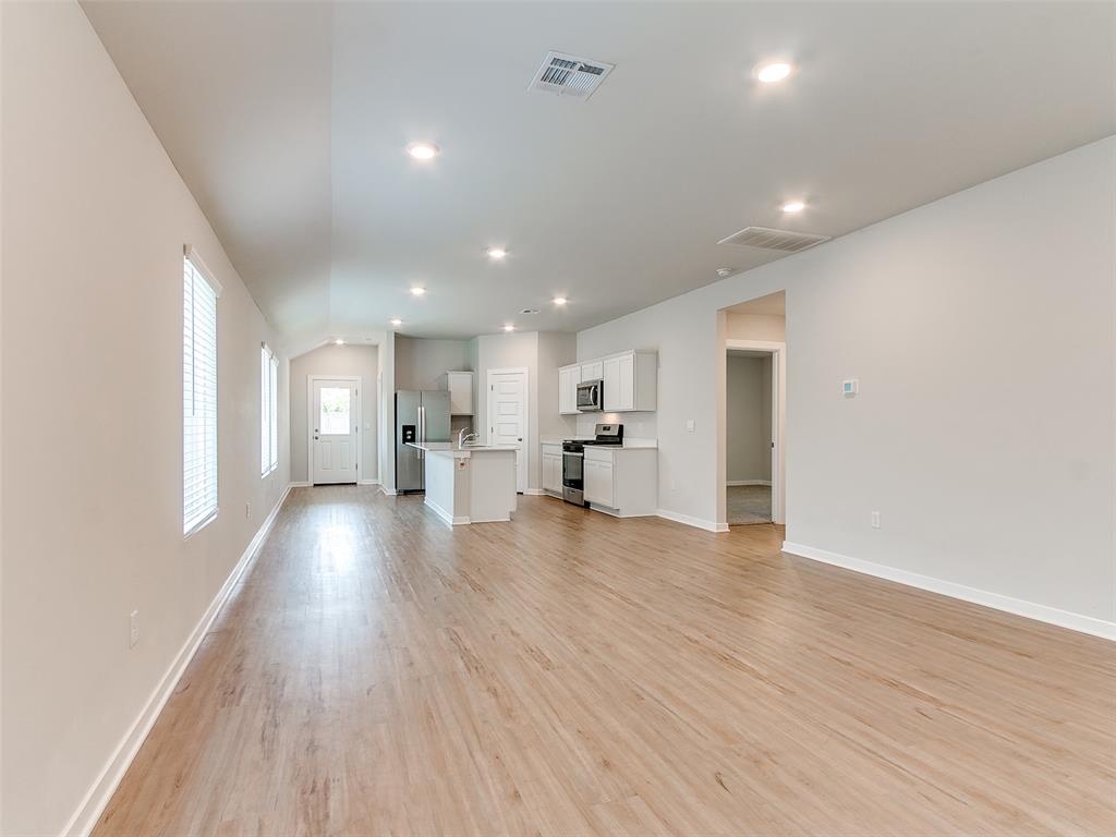 10613 Red Thistle Drive Property Photo 4