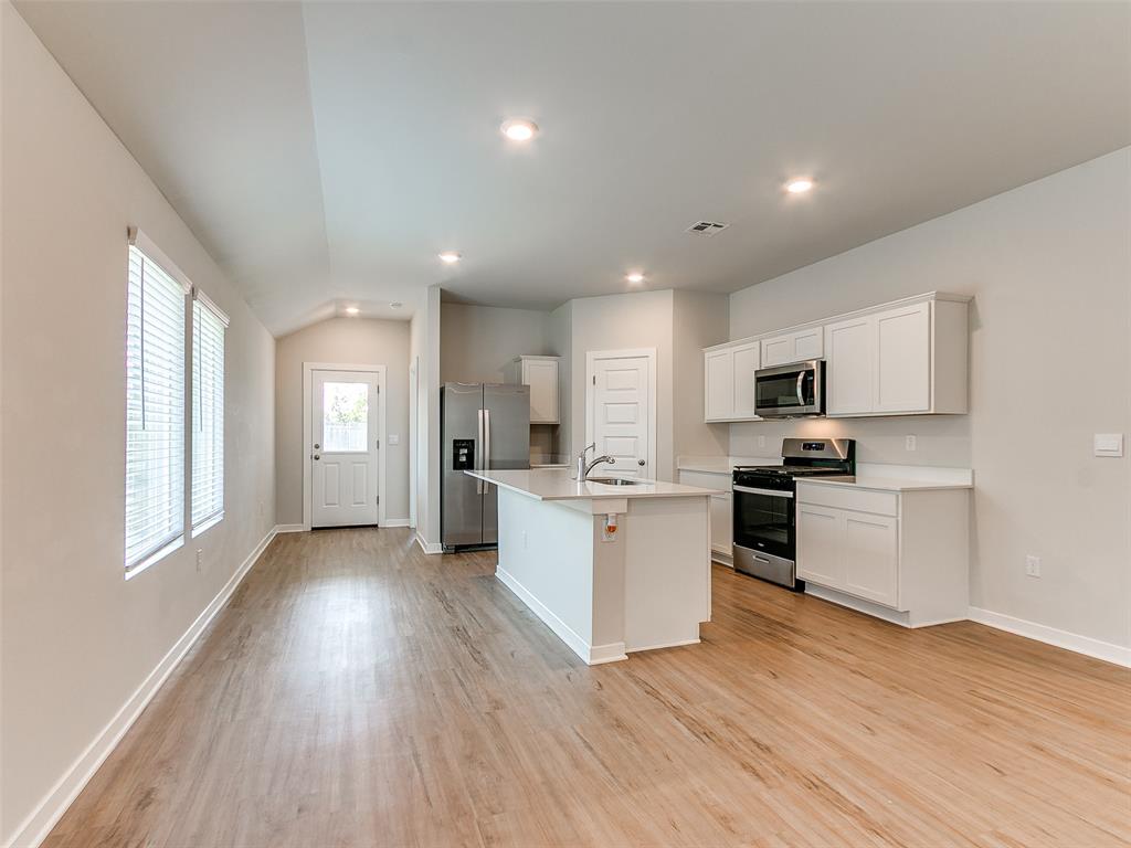 10613 Red Thistle Drive Property Photo 6