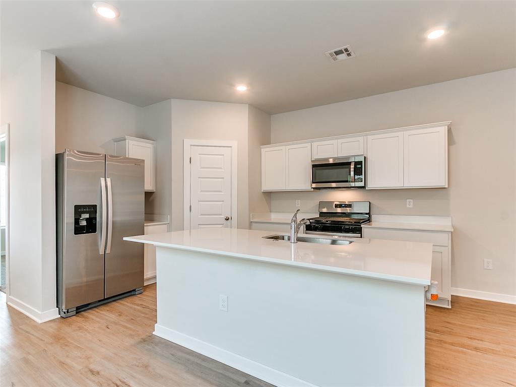 10613 Red Thistle Drive Property Photo 7
