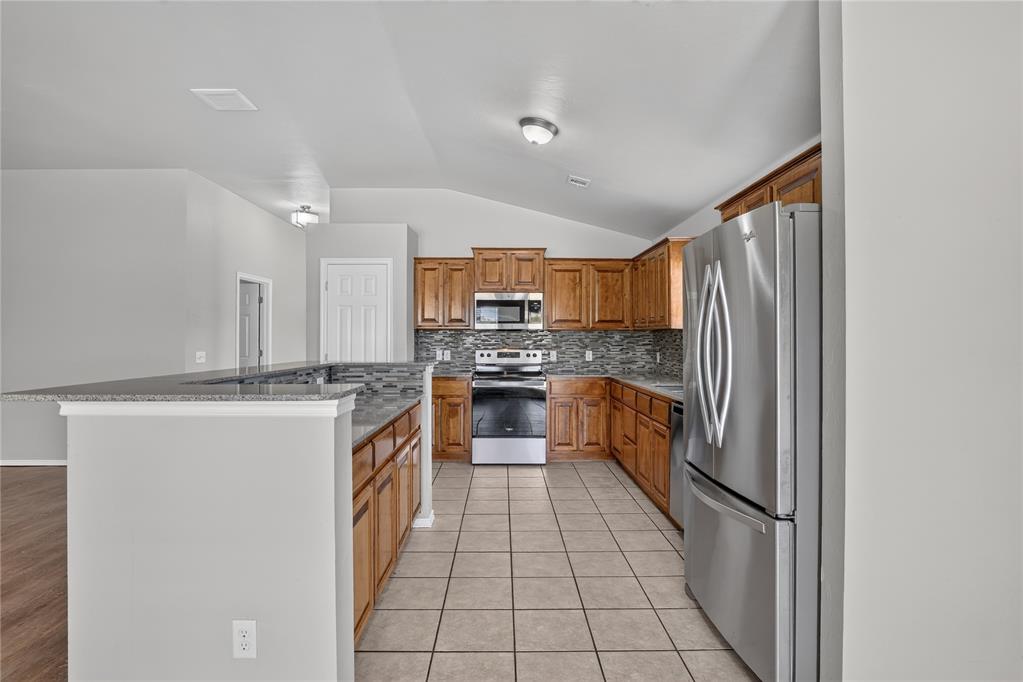 18109 Montoro Way Property Photo 24
