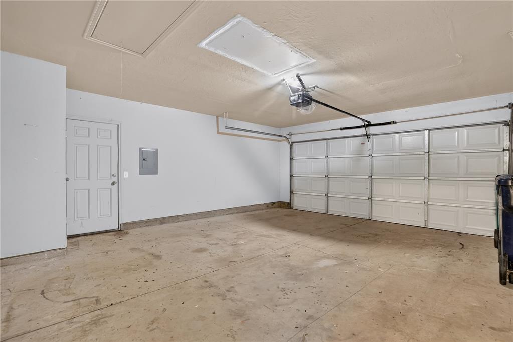 18109 Montoro Way Property Photo 39