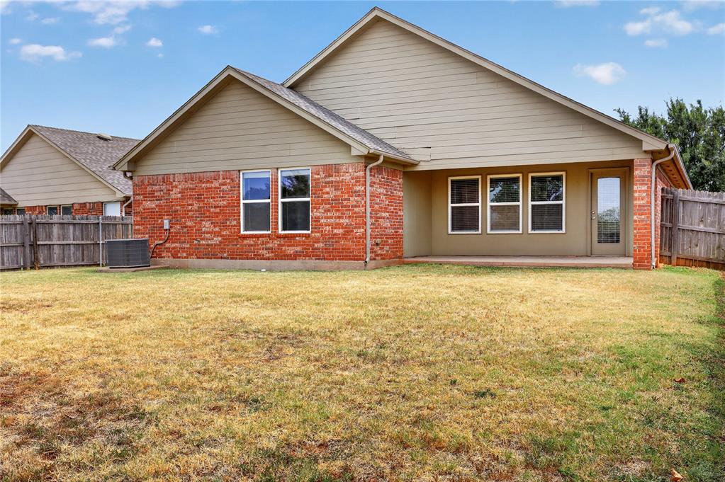 18109 Montoro Way Property Photo 43