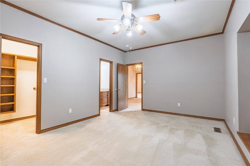 536 Lakeside Court Property Photo 26