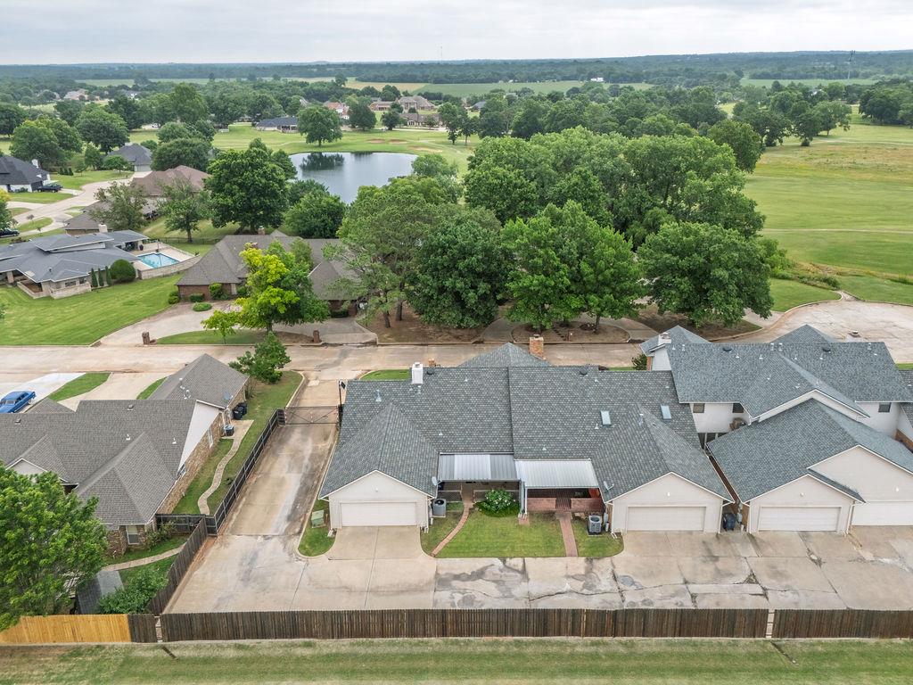 536 Lakeside Court Property Photo 35