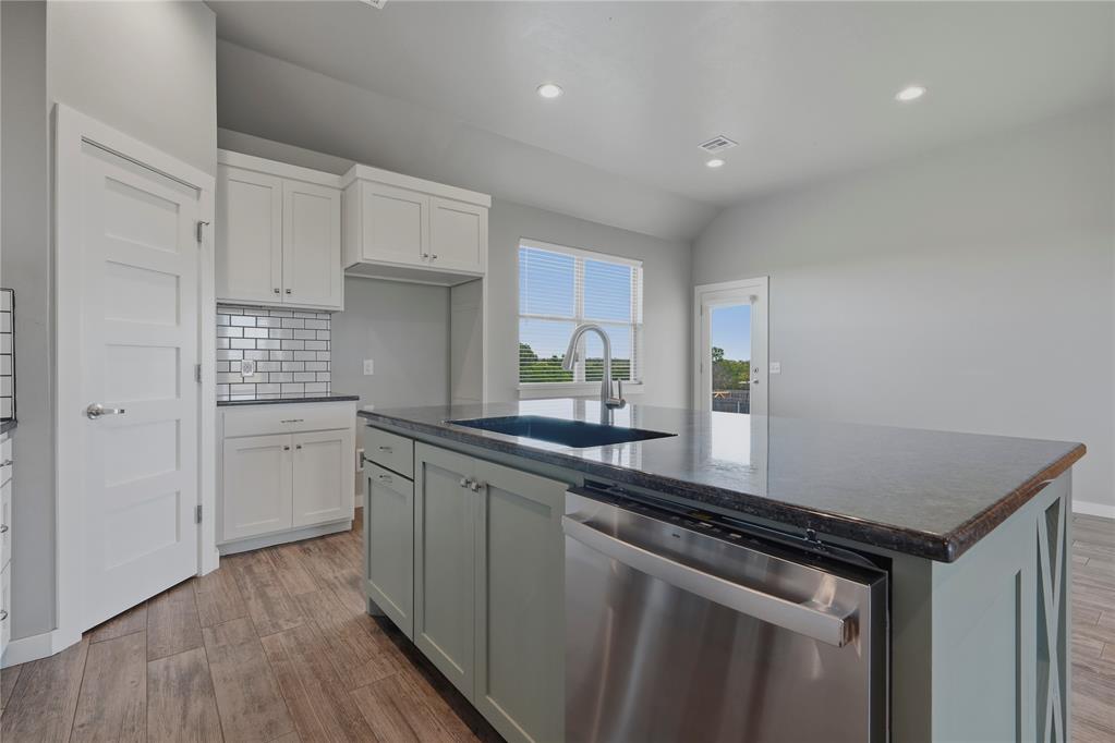 17319 290th Street Street Property Photo 11