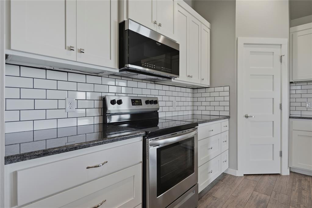 17319 290th Street Street Property Photo 12