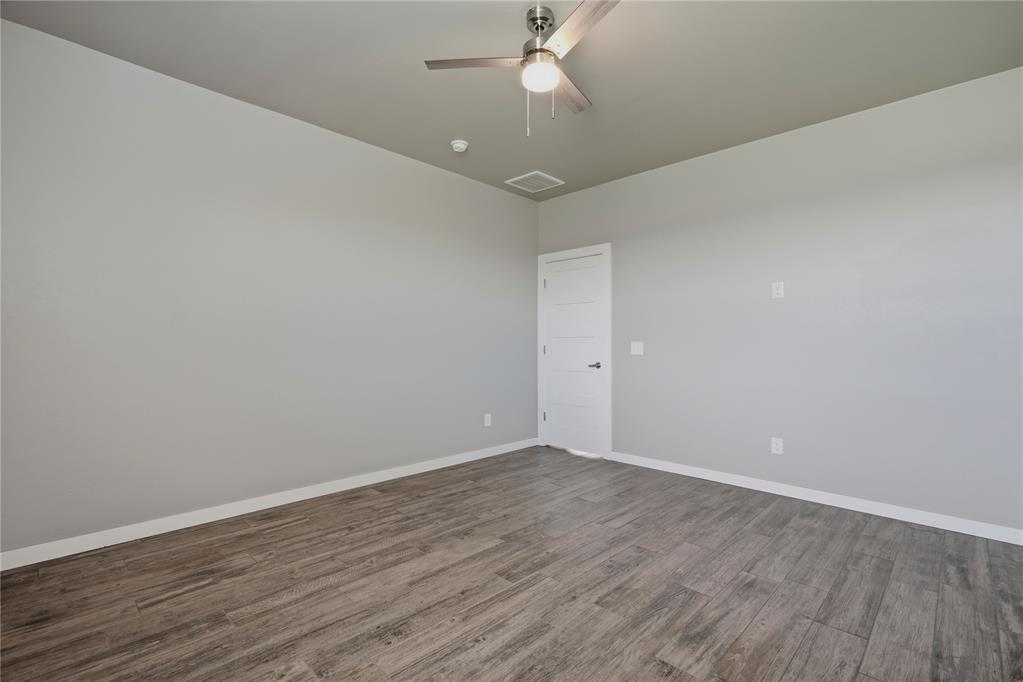 17319 290th Street Street Property Photo 20