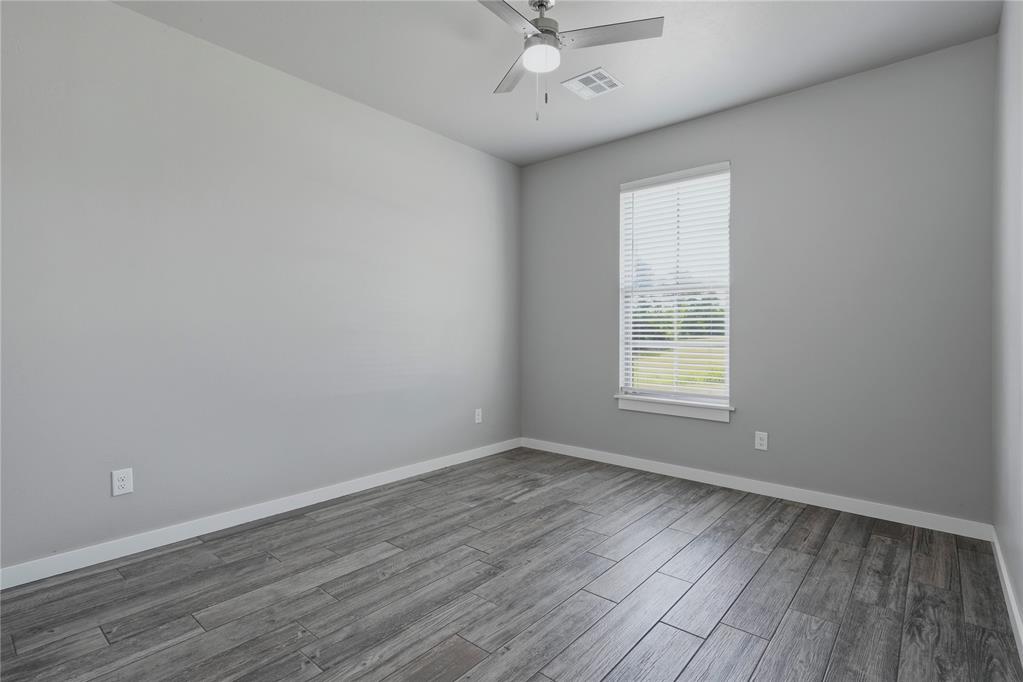 17319 290th Street Street Property Photo 32