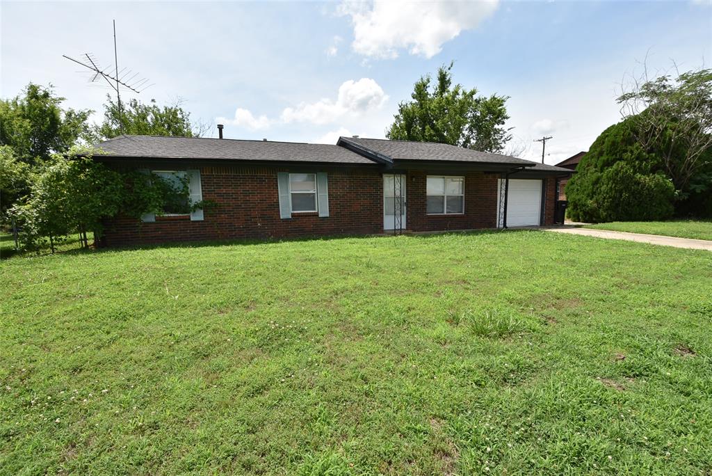930 N Alex Noon Street Property Photo 4