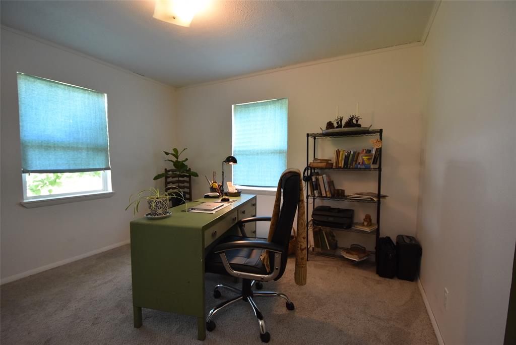 930 N Alex Noon Street Property Photo 23
