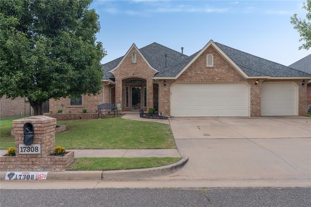 17308 Triana Drive Property Photo 6