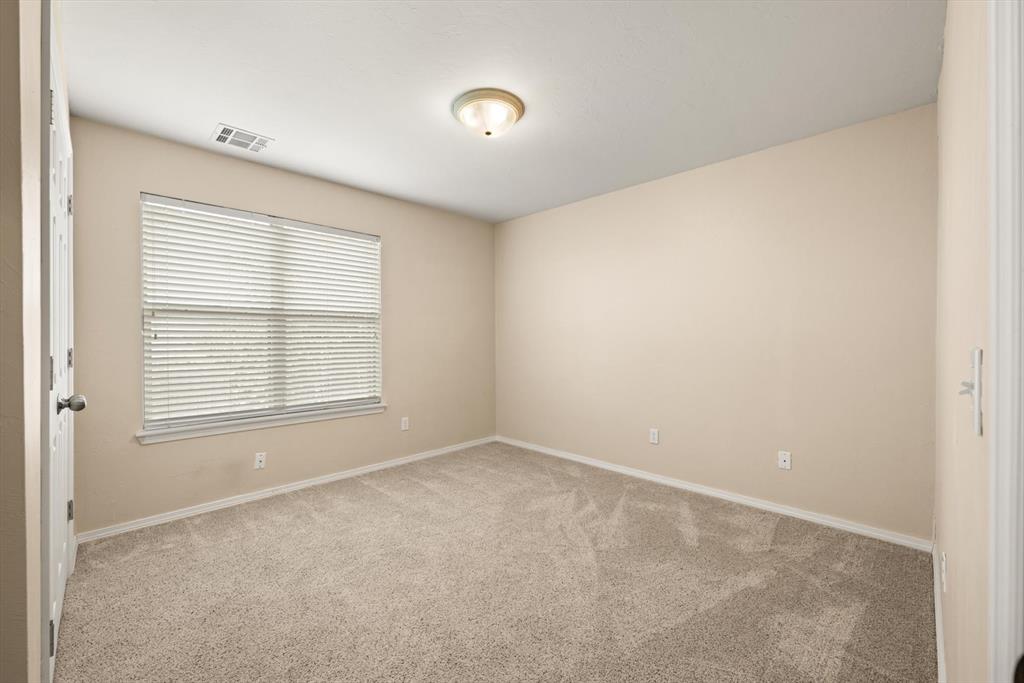 2805 Nw 168th Street Property Photo 30