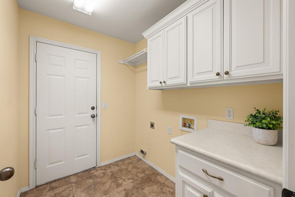 2805 Nw 168th Street Property Photo 32
