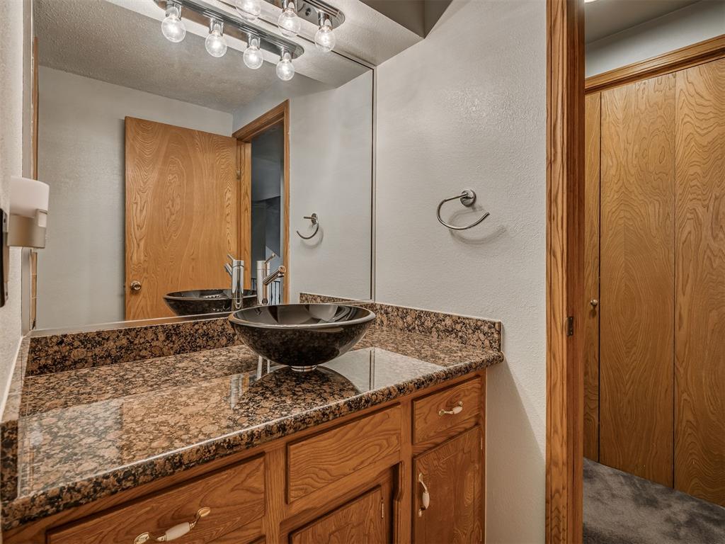 6309 S Robinson Drive Property Photo 27