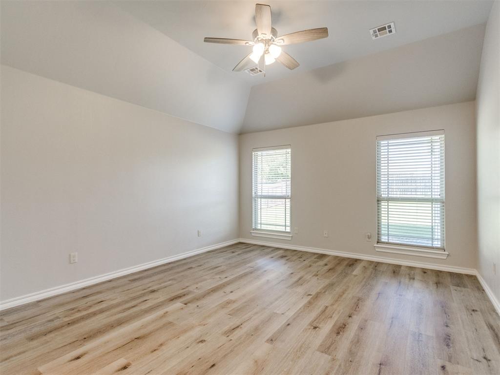 1059 Fox Run Lane Property Photo 20