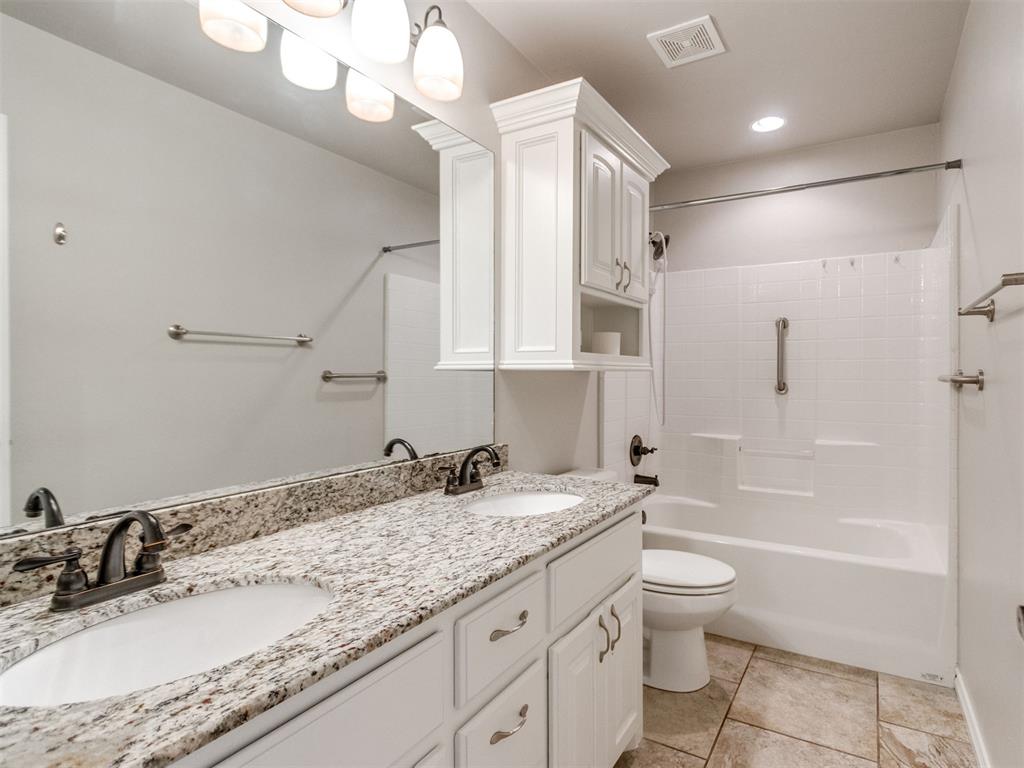 1059 Fox Run Lane Property Photo 32