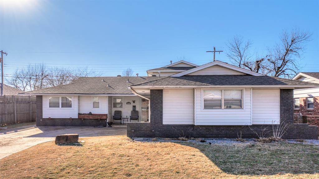 3105 N Viewpoint Drive Property Photo 1